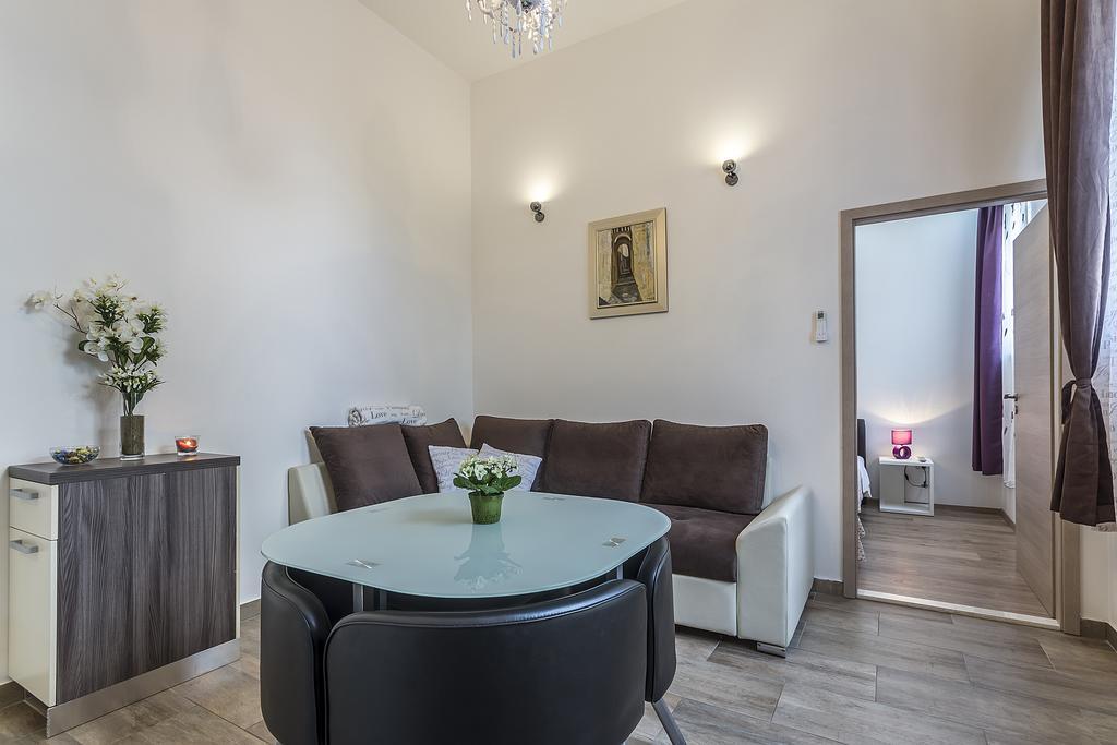 Apartments Ivan I Toma Split Exterior photo