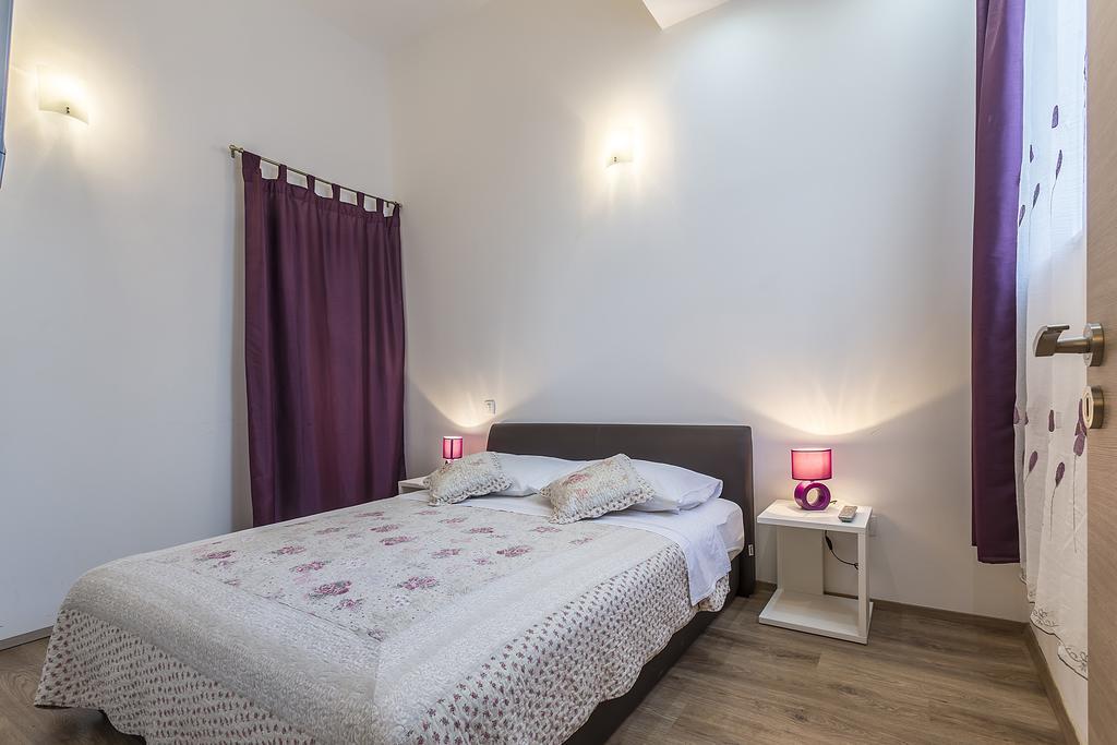 Apartments Ivan I Toma Split Exterior photo